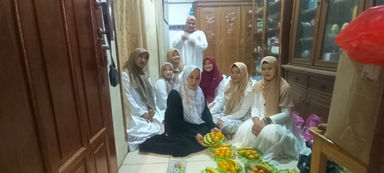 Foto: Srikandi RW 03 Kelurahan Gondrong Kecamatan Cipondoh 